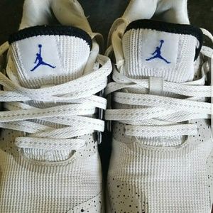 Boys Jordan Grind size 4.5